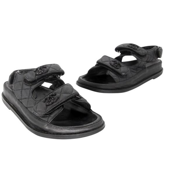 Chanel Crystal Dad 37 Quilted Leather Lambskin Flats Sandals CC-0519N-0182 - Picture 2 of 11